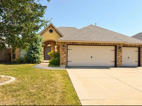 17100 Barcelona Dr, Oklahoma City, OK 73170