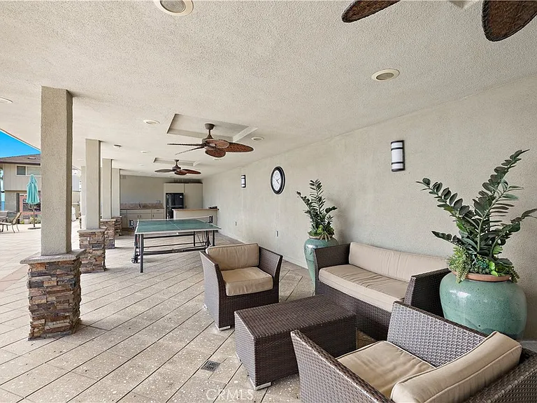 53 Blue Lagoon — Photo 23