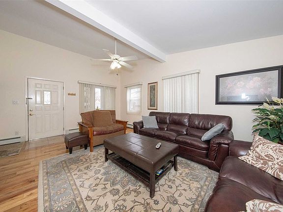 2nd image of 53 Woodcock Ln