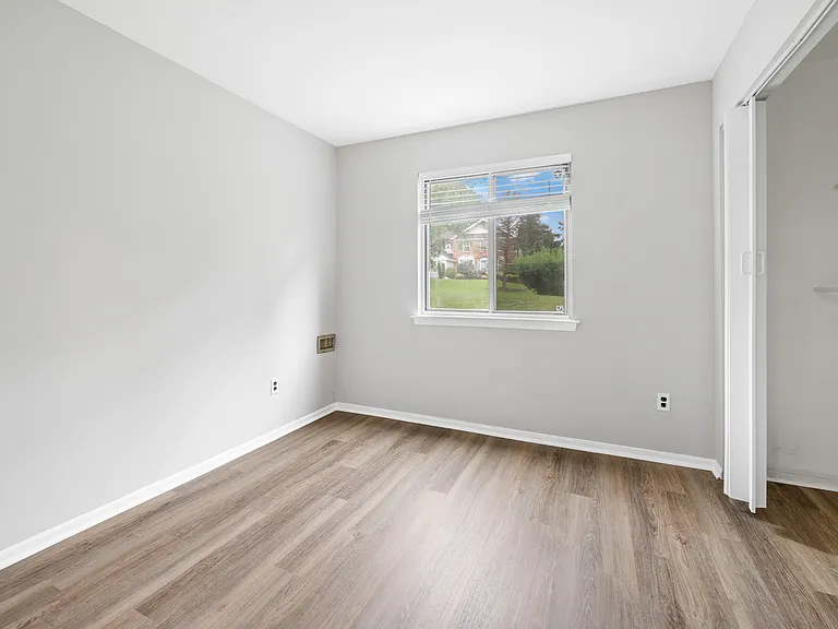 111 Aimwick Ct — Photo 19