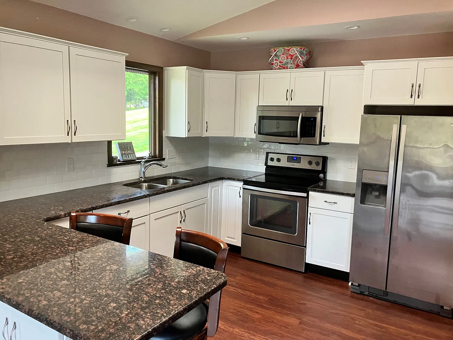 3 bed, 1750 sqft, $1,900 — Photo 3
