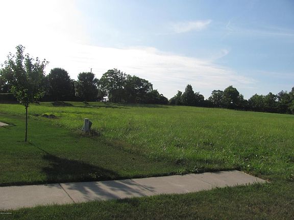 3rd image of 4704 Tall Grass Ct
