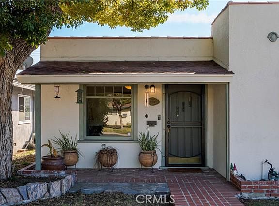 2nd image of 404 E Puente St