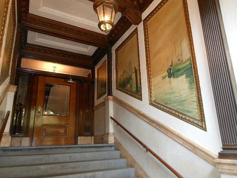 2nd image of 383 Harvard St #301