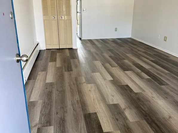 211 Birdseye St Unit 2C6, Bridgeport, CT 06604