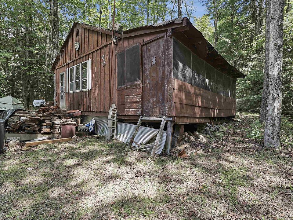 19th image of 74 Stoddard Beach Road