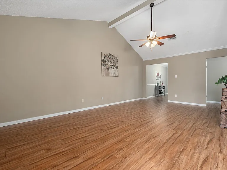 6602 Montauk Dr — Photo 16