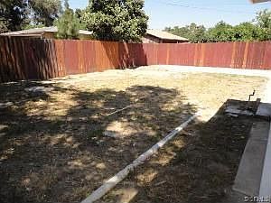 5th image of 18222 Pine Ave