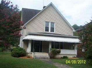 209 Etna St, Russell, KY 41169