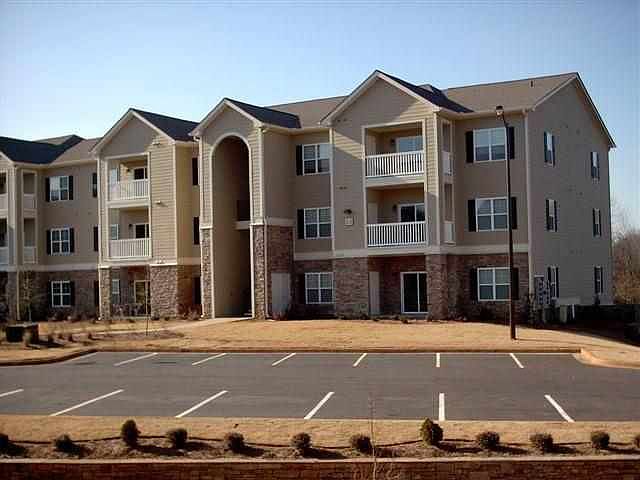 1st image of 1308 Town Creek Cir