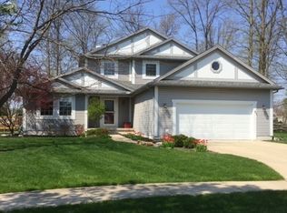 2498 Coe Ct, Perrysburg, OH 43551
