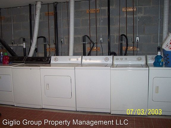 4th image of 420 Dunmore St Unit C