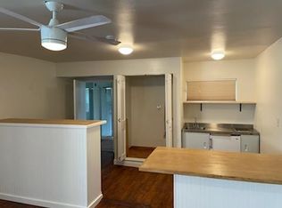 269 Erbes Rd #B, Thousand Oaks, CA 91362