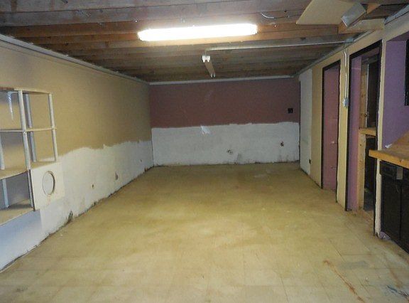 3rd image of 80 Luella Ave