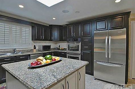 2nd image of 6001 La Cumbre Ln
