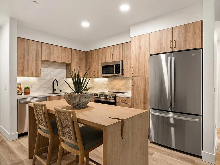 Colony Parc — Photo 1