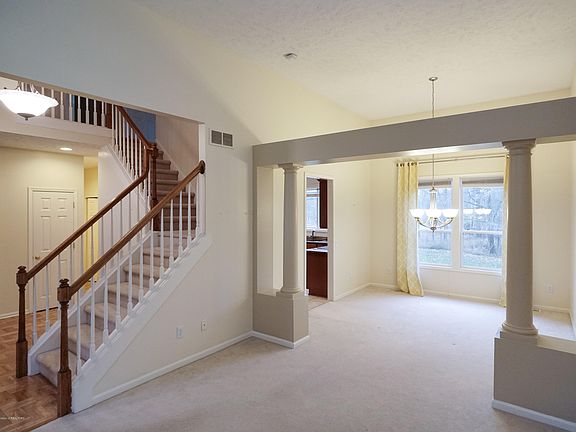 4th image of 2193 Burcham Dr