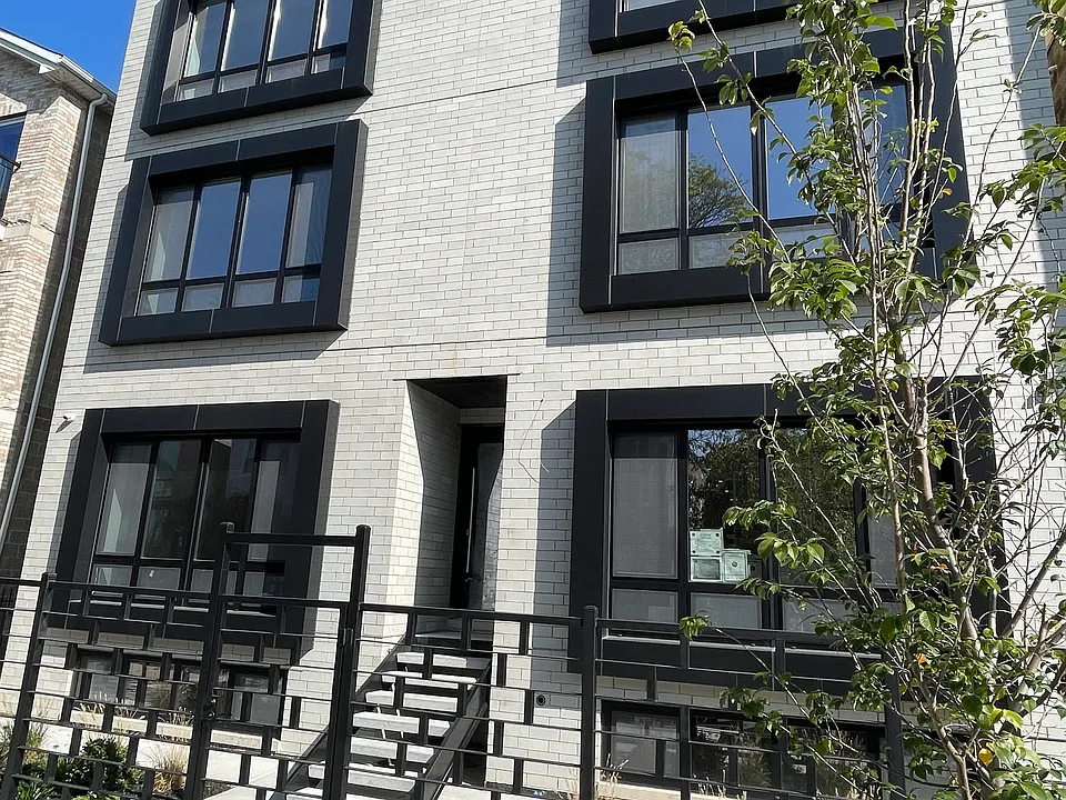 721 N Elizabeth St #3