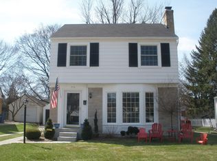 712 Hoyt St SE, Grand Rapids, MI