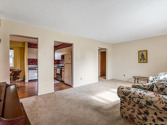 5th image of 67-71 Cloverdale Lane #148