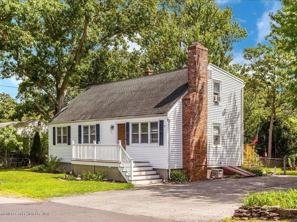 251 Pennant Ave
