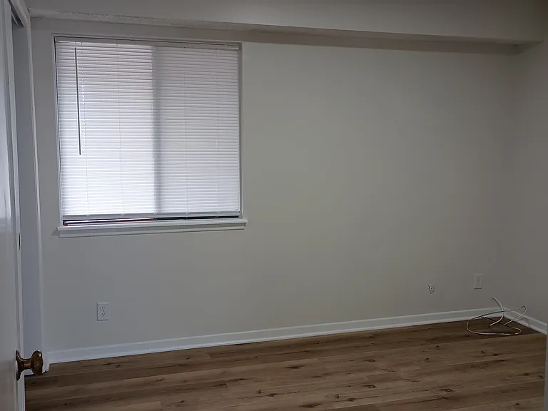 5219 SW 22nd Park — Photo 6