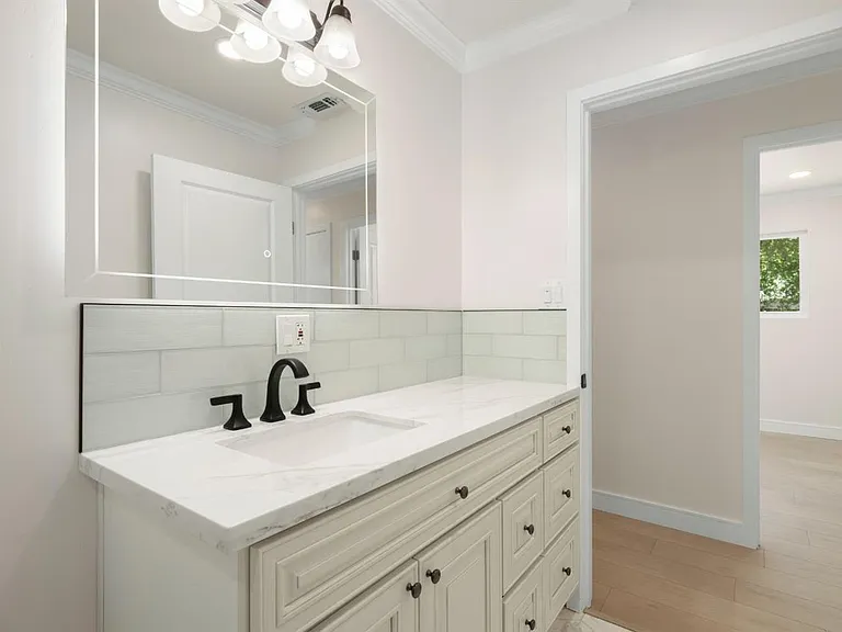 6120 Friendly Ct — Photo 20