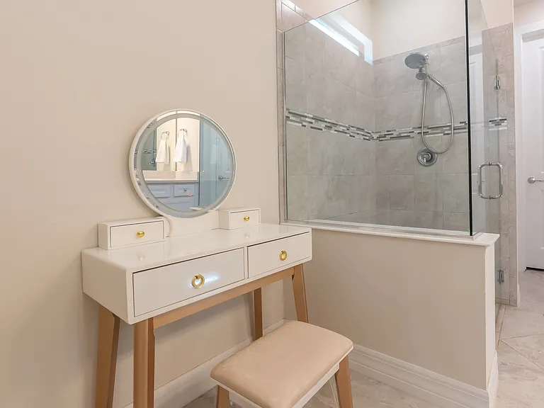 7254 Wilton Dr — Photo 17