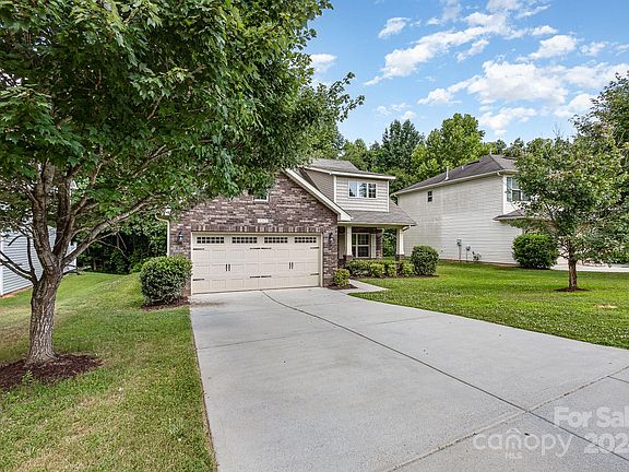 2nd image of 5212 Newport Landing Way