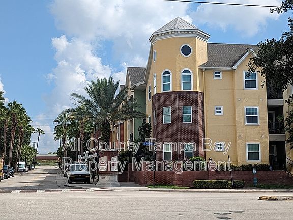 2nd image of 1910 E Palm Ave APT 11102