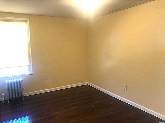 3rd image of 79 Kernochan Ave