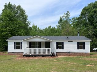 32 Lee Road 638, Salem, AL 36874