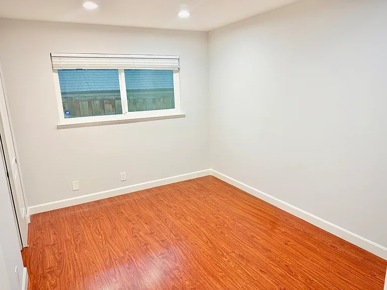 2935 Valhalla Dr — Photo 13