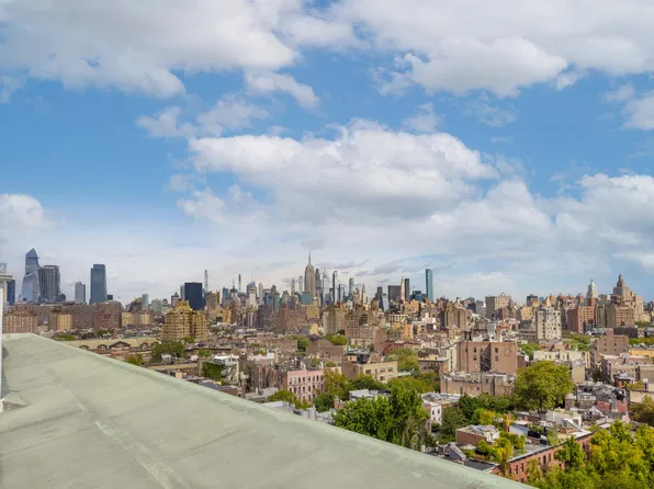 421 Hudson Street image 1 of 22