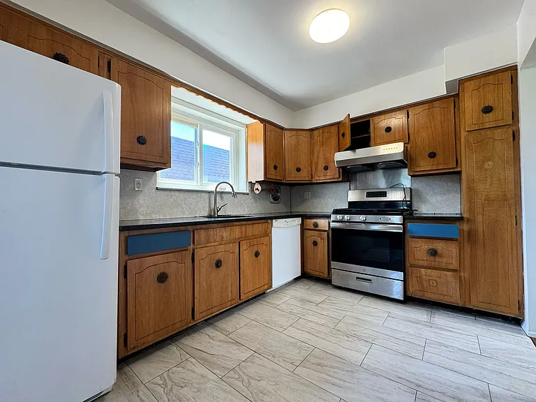 211-09 41st Ave #3 — Photo 8