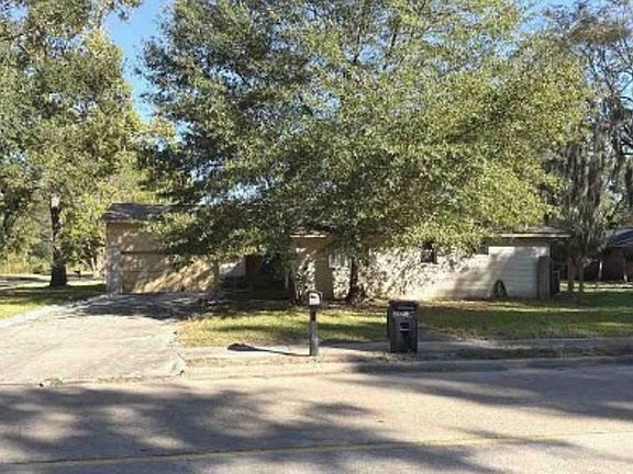 3rd image of 1315 N Diamondhead Blvd