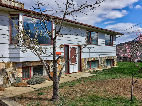 2248 Tranquille Rd, Kamloops, BC V2B 3N2