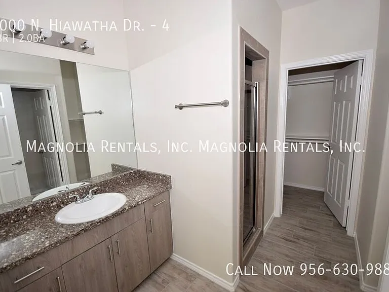 5000 N Hiawatha Dr #4 — Photo 14