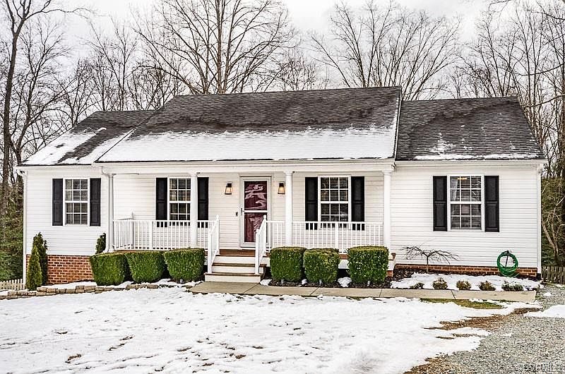 1st image of 2212 Sara Ann Ct