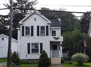 64 Syracuse St, Baldwinsville, NY 13027