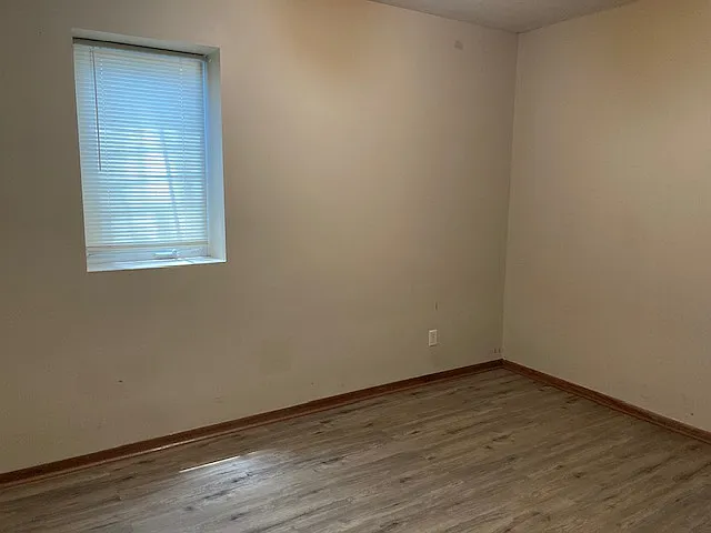 1705 University Dr — Photo 8