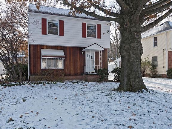 2nd image of 28100 Coolidge Dr