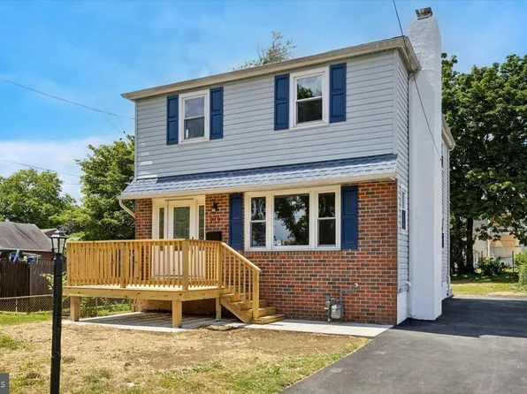 213 E Berkley Ave, Clifton Heights, PA 19018