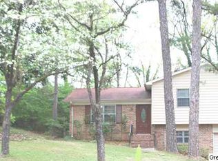 542 Navajo Trl, Alabaster, AL 35007