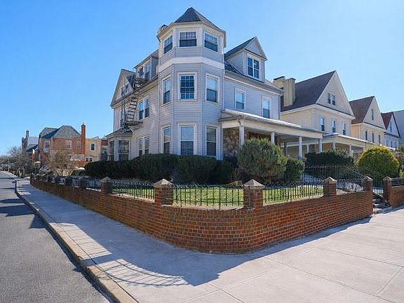 2nd image of 6801 Ridge Blvd