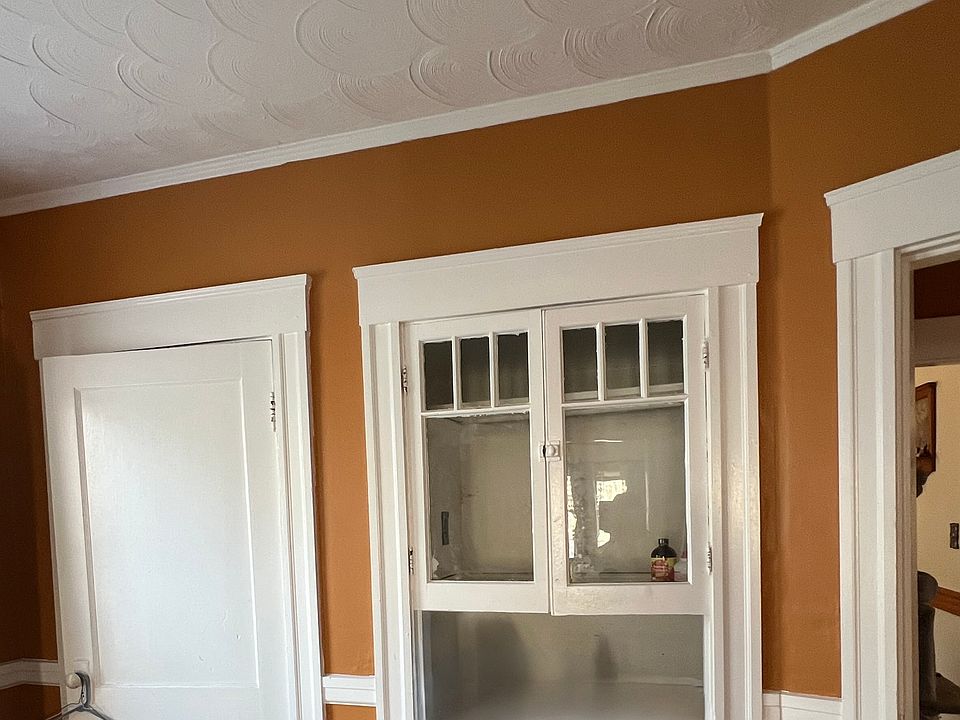 Dining room buffet