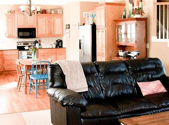 4th image of 1019 Ironwood Ct