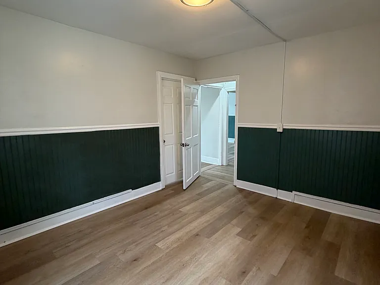 105 E Main St #2 — Photo 25