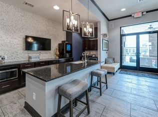 Alinium at Zionsville, Zionsville, IN 46077