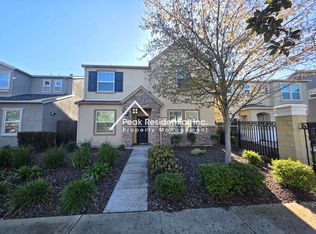 8215 Winterhead Ln, Sacramento, CA